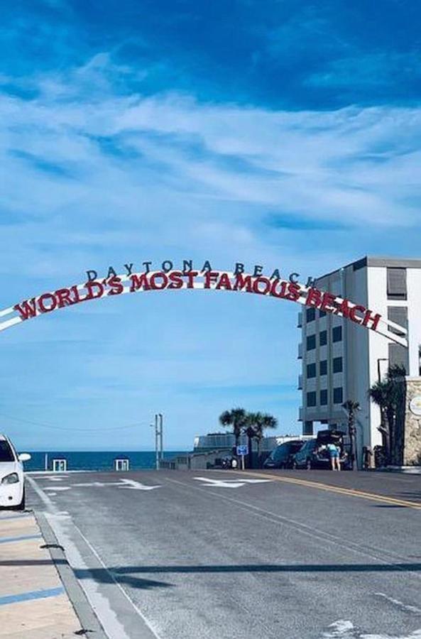 Daytona Inn Beach Resort On Worlds Most Famous Beach Daytona Beach Exterior photo